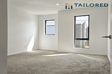 Photo of property in 12 Valiant Street, Mangere, Auckland, 2022