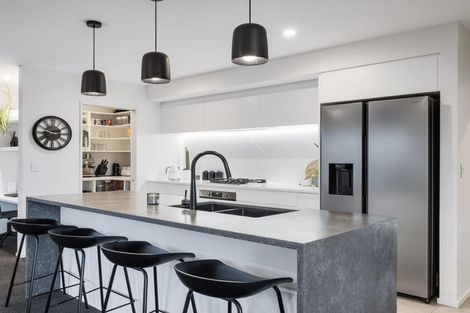 Photo of property in 112 Prestons Park Drive, Marshland, Christchurch, 8083