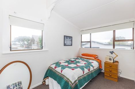 Photo of property in 9 Manuka Street, Castlecliff, Whanganui, 4501