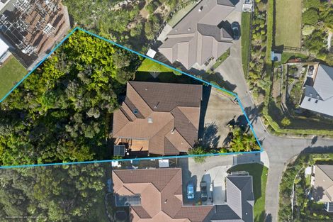 Photo of property in 23 Waldorf Crescent, Orewa, 0931