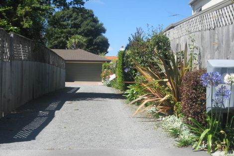 Photo of property in 4 Field Terrace, Upper Riccarton, Christchurch, 8041