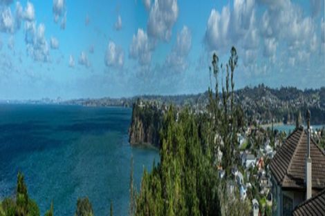 Photo of property in 65 Roberts Road, Matakatia, Whangaparaoa, 0930