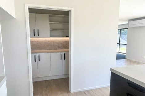 Photo of property in 21 Storr Close, Halswell, Christchurch, 8025