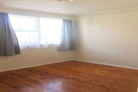 Photo of property in 1/34 Orams Road, Hillpark, Auckland, 2102