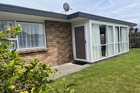 Photo of property in 2/39 Sackville Street, Fitzroy, New Plymouth, 4312