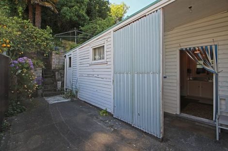 Photo of property in 25 Milton Road, Bluff Hill, Napier, 4110
