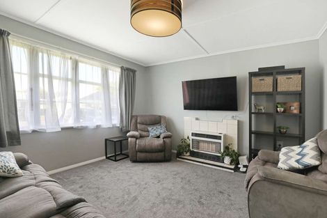 Photo of property in 43 Lewis Avenue, Aramoho, Whanganui, 4500