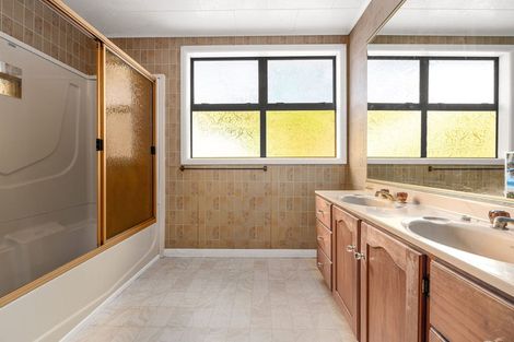 Photo of property in 15 Upland Road, Huntly, 3700