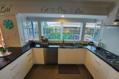 Photo of property in 6 Palm Court, Mount Maunganui, 3116