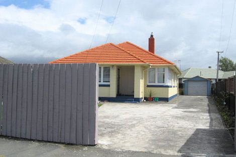 Photo of property in 37 Fenchurch Street, Redwood, Christchurch, 8051