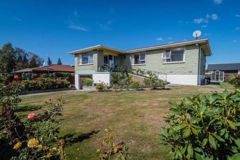 Photo of property in 27 Saint Leonards Road, Temuka, 7920