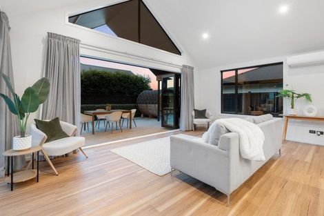 Photo of property in 21 Dundee Road, Mosgiel, 9024