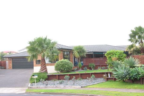 Photo of property in 23 Limerick Place, Dannemora, Auckland, 2016