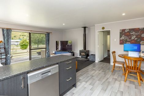 Photo of property in 16 Mclaughlin Drive, Tinui, Masterton, 5889