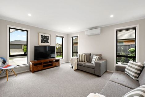 Photo of property in 263 Dixon Road, Fitzroy, Hamilton, 3206