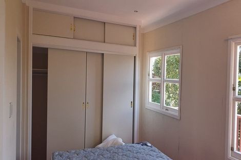 Photo of property in 12 Maple Grove, Kingston, Wellington, 6021