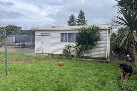 Photo of property in 8 Adel Place, Weymouth, Auckland, 2103