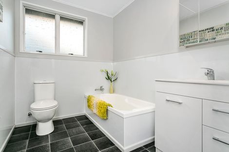 Photo of property in 100 Thornton Road, Cambridge, 3434