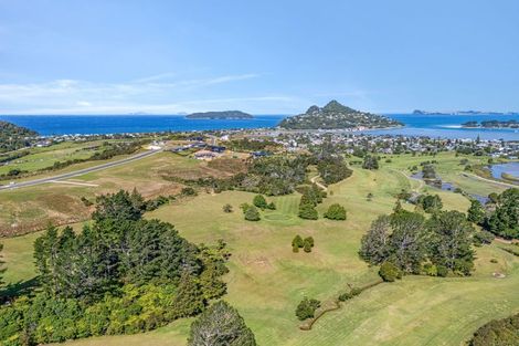 Photo of property in 35 Azimuth Road, Tairua, 3508
