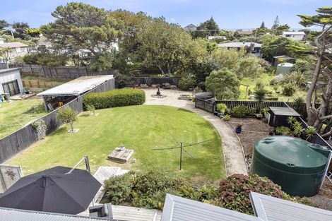 Photo of property in 51 Gawler Street, Te Horo Beach, Otaki, 5581