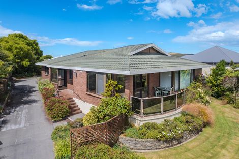 Photo of property in 11 Mersey Street, South Hill, Oamaru, 9400
