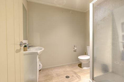 Photo of property in 2/31 Jones Crescent, Melville, Hamilton, 3206