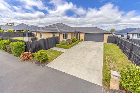 Photo of property in 9 Whincops Road, Halswell, Christchurch, 8025