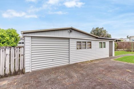 Photo of property in 22 Rowandale Avenue, Manurewa, Auckland, 2102