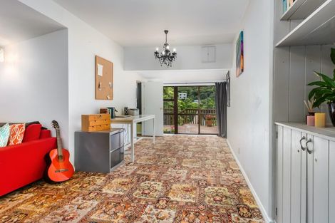 Photo of property in 1/45 Airlie Road, Plimmerton, Porirua, 5026