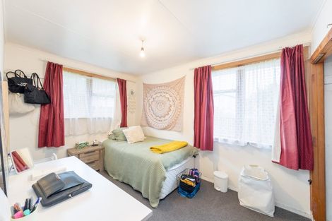 Photo of property in 90a Corinna Street, Waitangirua, Porirua, 5024