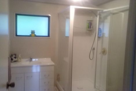 Photo of property in 141 West Harbour Drive, West Harbour, Auckland, 0618