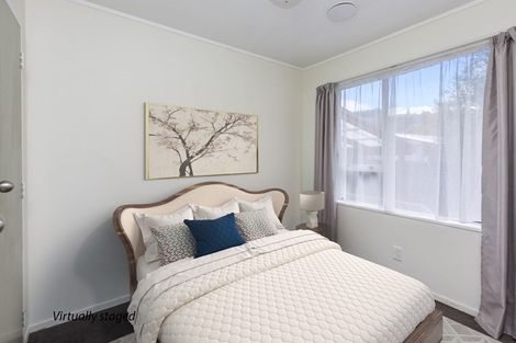 Photo of property in 11b Gemstone Drive, Birchville, Upper Hutt, 5018