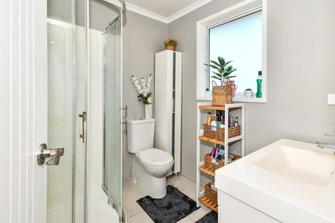 Photo of property in 12 Helenvale Crescent, Pokeno, 2402