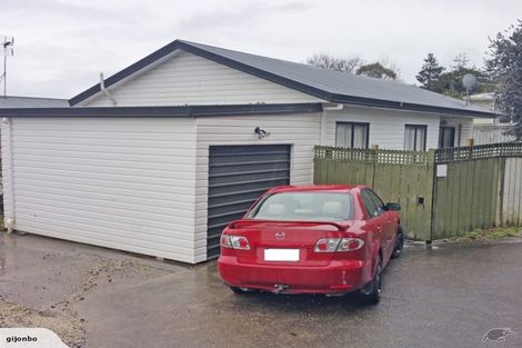 Photo of property in 7a Oteha Valley, Northcross, Auckland, 0632