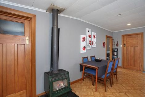 Photo of property in 35 Cuba Street, Marton, 4710