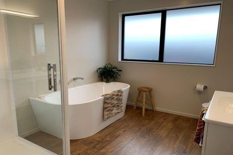 Photo of property in 43 Obelisk Street, Wanaka, 9305