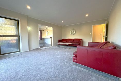 Photo of property in 1/20 Alma Road, Milford, Auckland, 0620