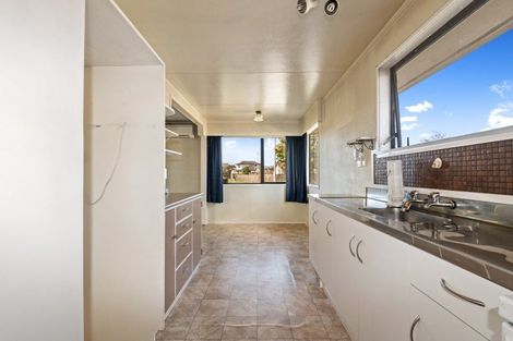 Photo of property in 32 Browning Crescent, Owhata, Rotorua, 3010