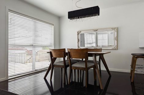 Photo of property in 85 Verbena Road, Birkdale, Auckland, 0626