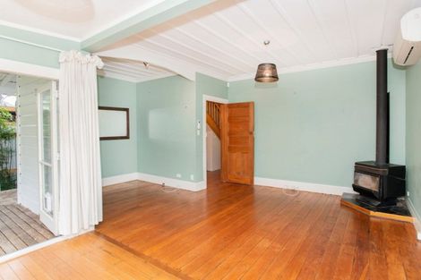 Photo of property in 436 Aberdeen Road, Gisborne, 4010