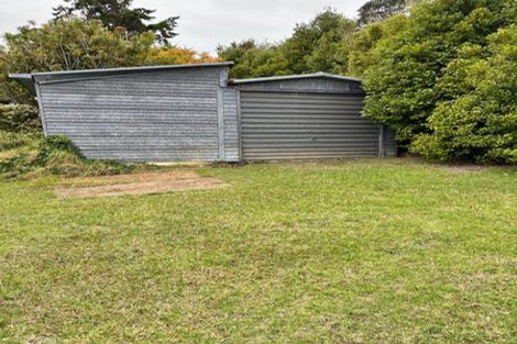 Photo of property in 30 Waverley Avenue, Glenfield, Auckland, 0629