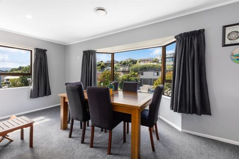 Photo of property in 62 Albatross Close, Whitby, Porirua, 5024