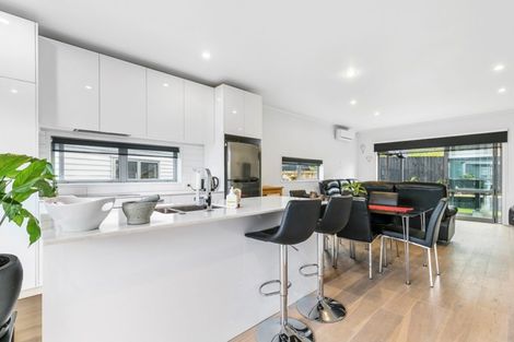 Photo of property in 33/27 Powell Street, Avondale, Auckland, 1026