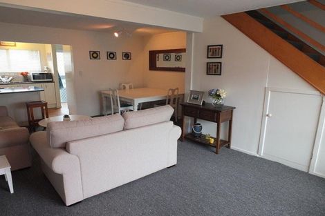 Photo of property in 44n Roxburgh Street, Mount Victoria, Wellington, 6011