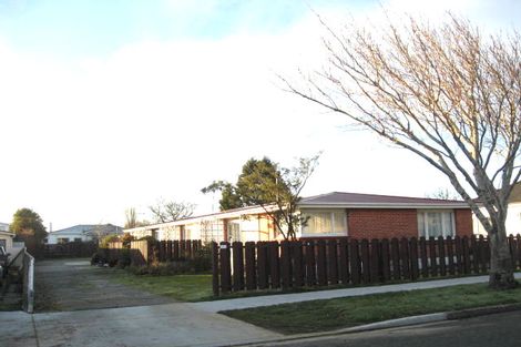 Photo of property in 15 Clifton Street, Windsor, Invercargill, 9810