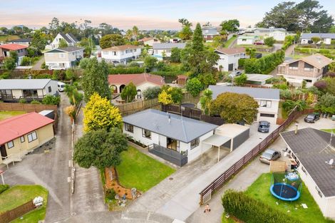 Photo of property in 14b Pokapu Place, Bethlehem, Tauranga, 3110