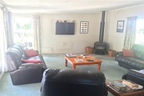 Photo of property in 16 Saint Georges Road, Karamu, Hastings, 4172