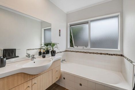 Photo of property in 47 Shelly Beach Road, Shelly Beach, Helensville, 0874