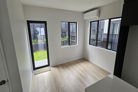 Photo of property in 3 Greenbrier Street, Westgate, 0814