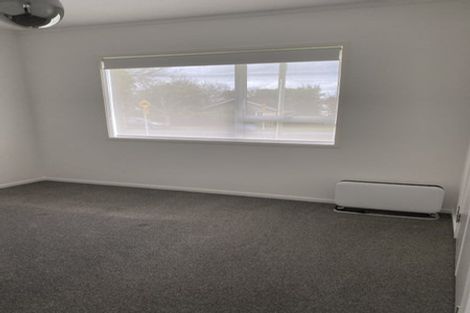 Photo of property in 1b Karaka Street, New Lynn, Auckland, 0600